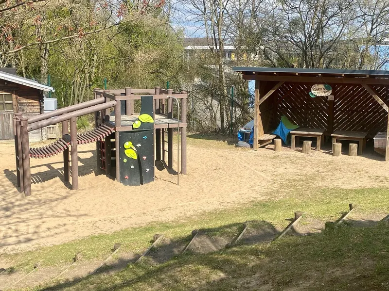 Klettern an der Gartenwerkstatt